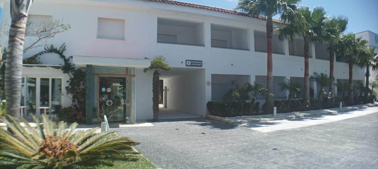 Hostal Las Cumbres Conil De La Frontera Zewnętrze zdjęcie