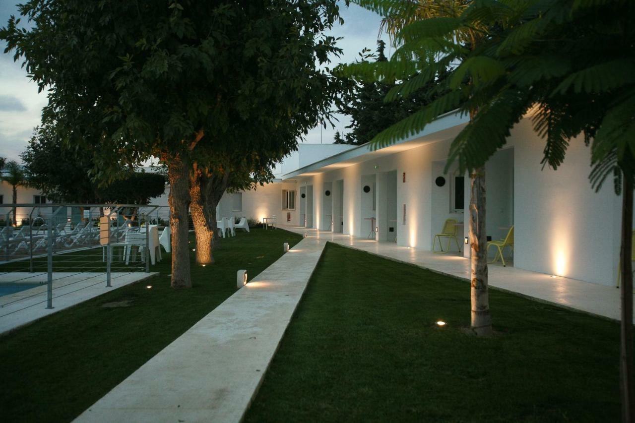 Hostal Las Cumbres Conil De La Frontera Zewnętrze zdjęcie