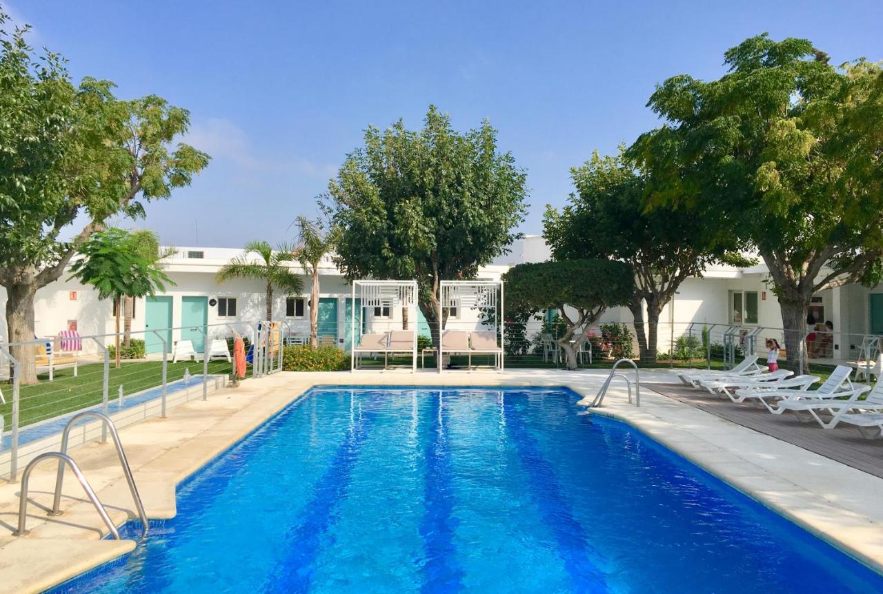 Hostal Las Cumbres Conil De La Frontera Zewnętrze zdjęcie